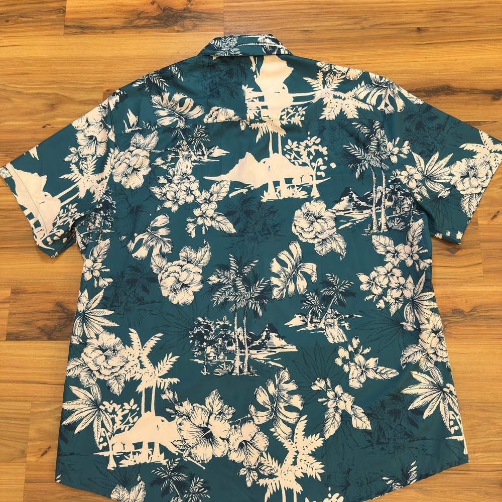 Tropical Print Men's Button Down Short Sleeve Shirt - Picture 6 of 8